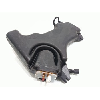 Recambio de deposito adblue para peugeot 407 sport referencia OEM IAM 9681917180  