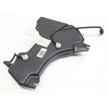 Recambio de deposito adblue para peugeot 407 sport referencia OEM IAM 9681917180  