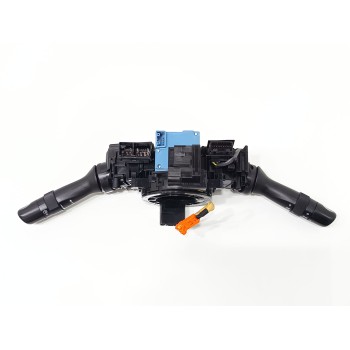 Recambio de mando multifuncion para toyota verso active referencia OEM IAM 0520017F421  