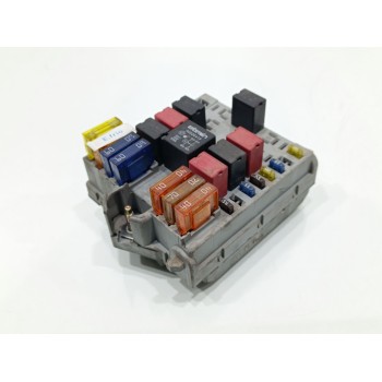 Recambio de caja reles / fusibles para fiat doblo cargo (223) 1.9 d furg. referencia OEM IAM 46760542  