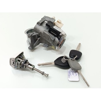 Recambio de juego bombines para toyota verso active referencia OEM IAM   