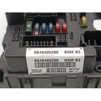 Recambio de caja reles / fusibles para citroën xsara berlina 1.6 16v chrono referencia OEM IAM 9646405280  