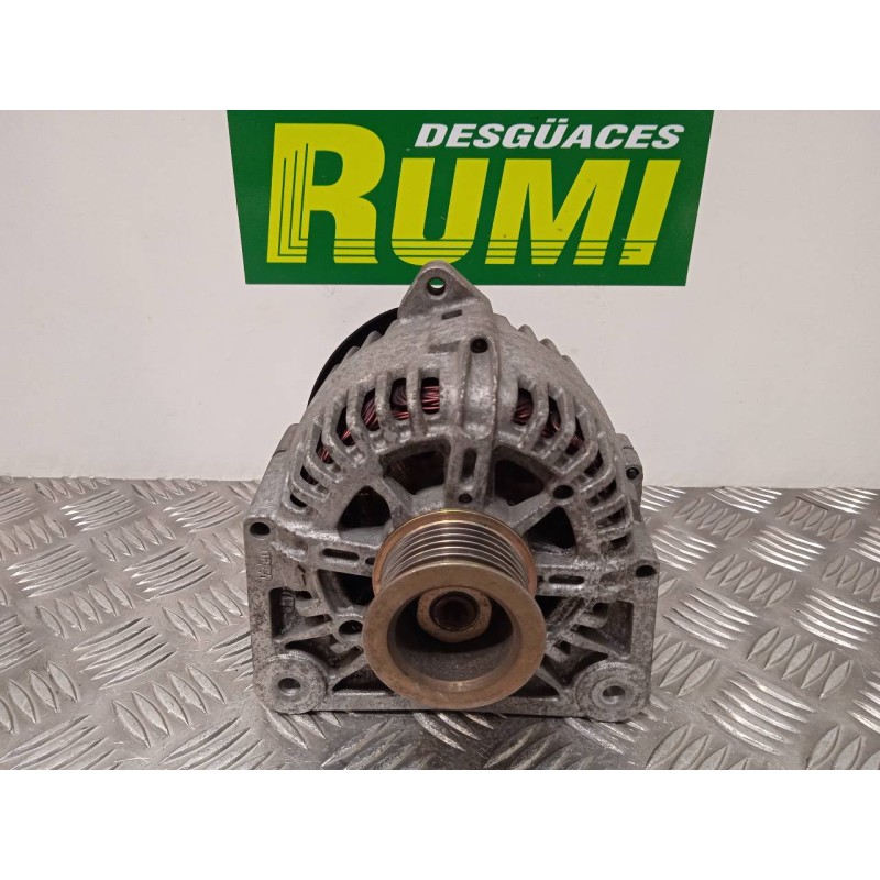 Recambio de alternador para renault megane ii berlina 5p business referencia OEM IAM 8200290215 2542818C TG11C022