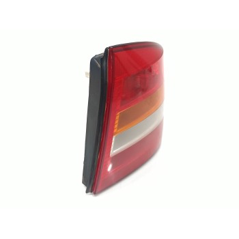 Recambio de piloto trasero derecho para opel astra g berlina comfort referencia OEM IAM 62225  