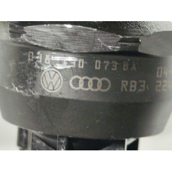 Recambio de inyector para volkswagen passat berlina (3b3) comfortline referencia OEM IAM 038130073BA  
