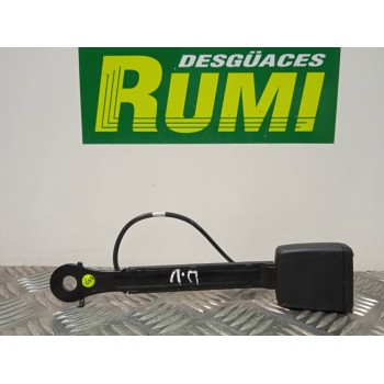 Recambio de cinturon seguridad delantero derecho para seat arona style referencia OEM IAM  6F0857755H 