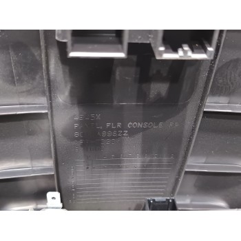 Recambio de apoyabrazos central para mitsubishi outlander (gf0) motion 4wd referencia OEM IAM 8011A996ZZ  