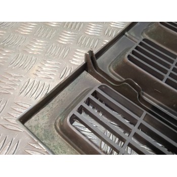 Recambio de rejilla delantera para chrysler jeep cherokee (j) 2.5 td adventure referencia OEM IAM 5DF54TRM  