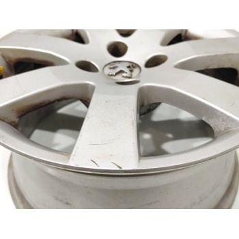 Recambio de llanta para peugeot 308 sw confort referencia OEM IAM 9680729880  