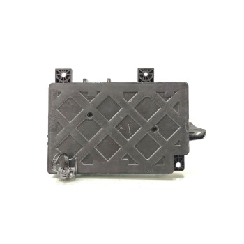 Recambio de caja reles / fusibles para mitsubishi outlander (gf0) motion 4wd referencia OEM IAM 8637A881  