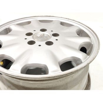 Recambio de llanta para mercedes-benz clase e (w210) berlina diesel 300 diesel (210.020) referencia OEM IAM A2104010604  