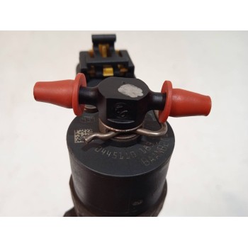 Recambio de inyector para opel corsa d catch me referencia OEM IAM 0445110183  