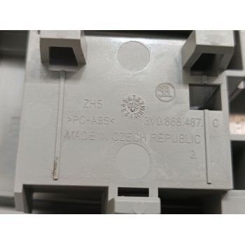 Recambio de luz interior para seat ibiza (kj1) style xl referencia OEM IAM 3V0868487C  