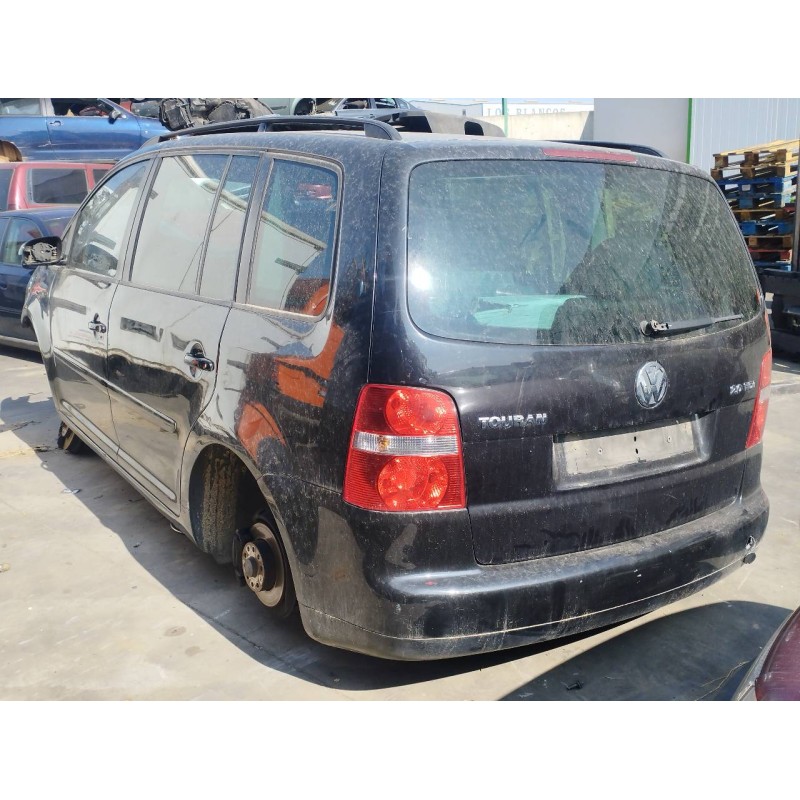 VOLKSWAGEN TOURAN (1T1)