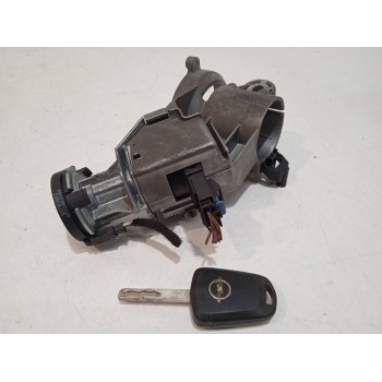 Recambio de conmutador de arranque para opel corsa d catch me referencia OEM IAM 56155D  