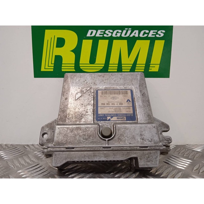 Recambio de centralita motor uce para renault kangoo (f/kc0) authentique referencia OEM IAM 7700111206 HOM7700104956 R04080012J
