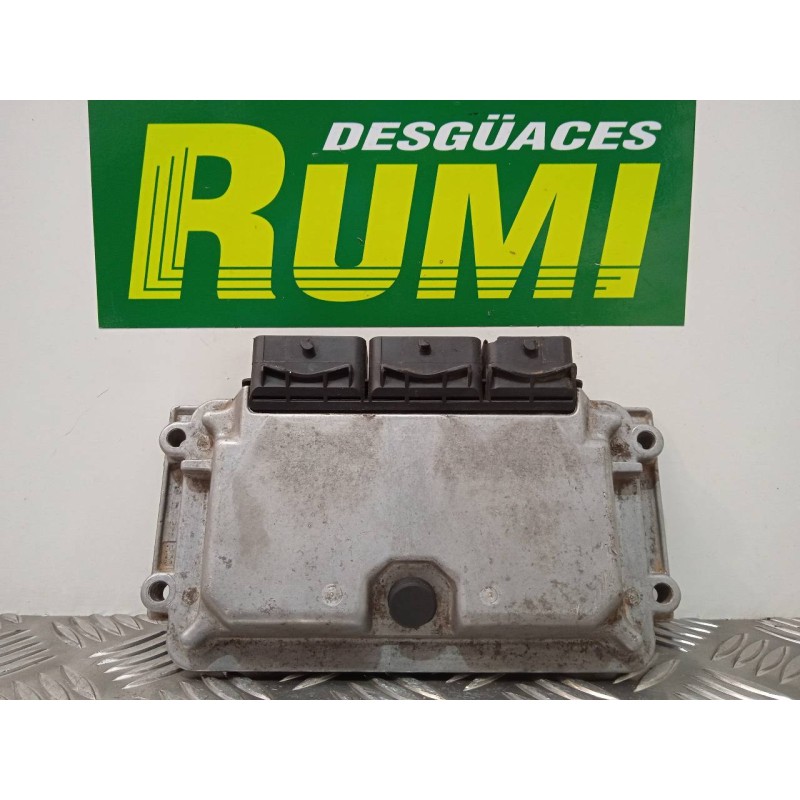 Recambio de centralita motor uce para citroën saxo 1.5 d furio referencia OEM IAM 0281001839 9630059880 28FM0279