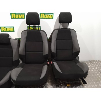 Recambio de juego asientos completo para peugeot 207 confort referencia OEM IAM   