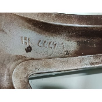 Recambio de llanta para toyota verso active referencia OEM IAM HL44472  