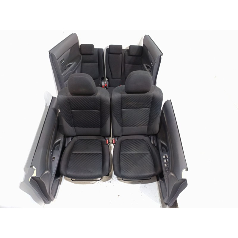 Recambio de juego asientos completo para mitsubishi outlander (gf0) motion 4wd referencia OEM IAM   