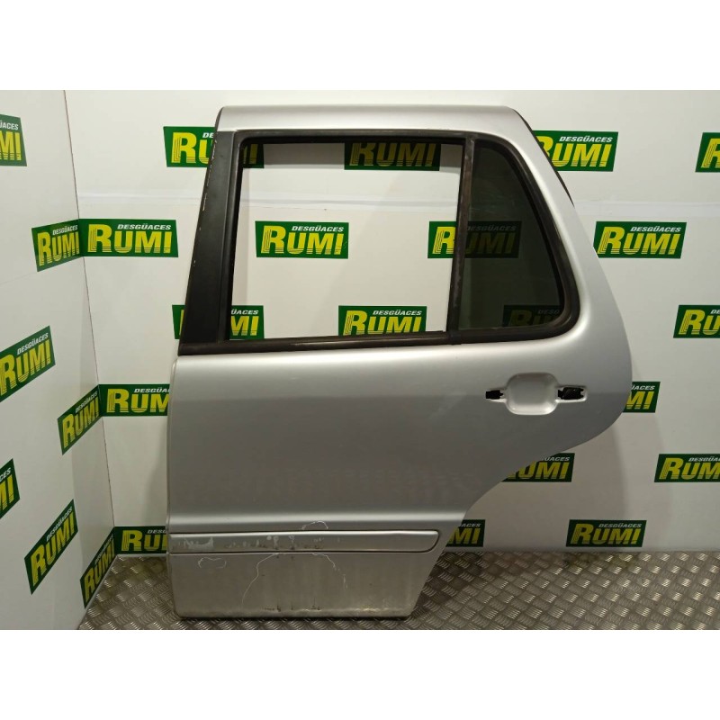 Recambio de puerta trasera izquierda para mercedes-benz clase m (w163) 400 cdi (163.128) referencia OEM IAM   