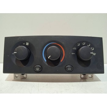 Recambio de mando calefaccion / aire acondicionado para chrysler jeep gr.cherokee (wj/wg) 3.1 td laredo referencia OEM IAM P5511