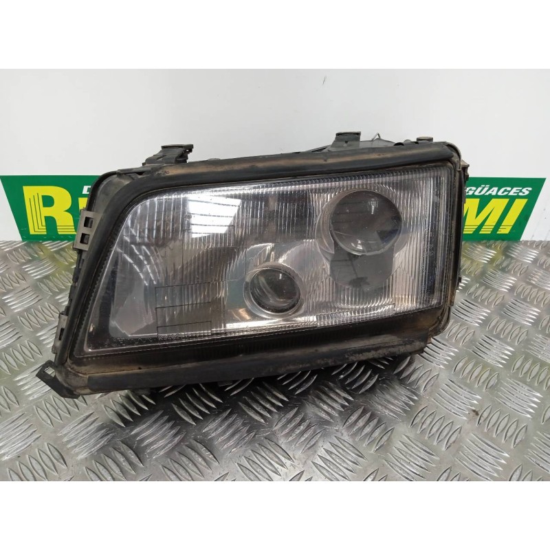 Recambio de faro izquierdo para audi a8 (d2) referencia OEM IAM 4D0941003 1305235230 1305219049