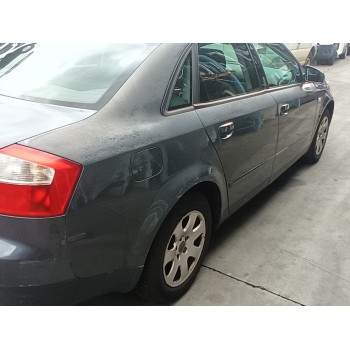 audi a4 berlina (8e) del año 2001
