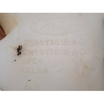 Recambio de deposito limpia para ford fusion (cbk) ambiente referencia OEM IAM 2S6117618AD 2N1117618AD 