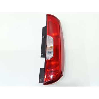 Recambio de piloto trasero derecho para fiat doblo ii cargo (263) furgón base maxi referencia OEM IAM 52044715  