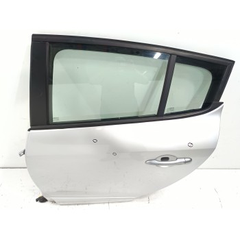 Recambio de puerta trasera izquierda para renault megane iii berlina 5 p business referencia OEM IAM   