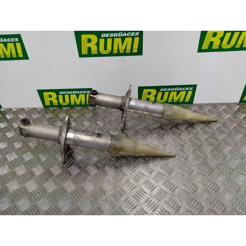 Recambio de absorbedor delantero para audi a8 (d2) referencia OEM IAM 4D0807271  