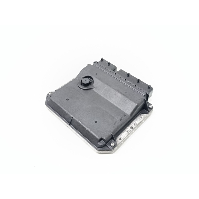 Recambio de centralita motor uce para toyota verso active referencia OEM IAM 896610F143  