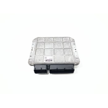 Recambio de centralita motor uce para toyota verso active referencia OEM IAM 896610F143  