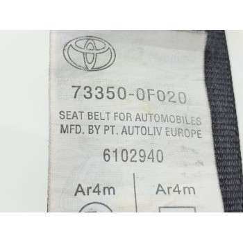 Recambio de cinturon seguridad trasero central para toyota verso active referencia OEM IAM 733500F020  