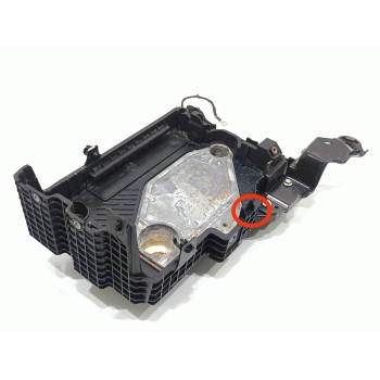Recambio de soporte bateria para nissan juke (f16) acenta referencia OEM IAM P1011233  
