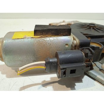 Recambio de elevalunas delantero derecho para ford focus berlina (cak) ambiente referencia OEM IAM XS4123200  