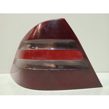 PILOTO TRASERO IZQUIERDO A2208200164 