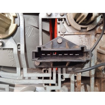 Recambio de piloto trasero izquierdo para mercedes-benz clase s (w220) berlina 320 cdi (220.026) referencia OEM IAM A2208200164 