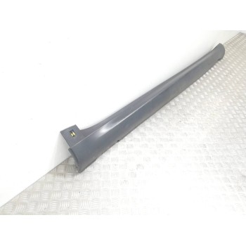 Recambio de faldon lateral para citroën c4 cactus shine referencia OEM IAM 9801521780  