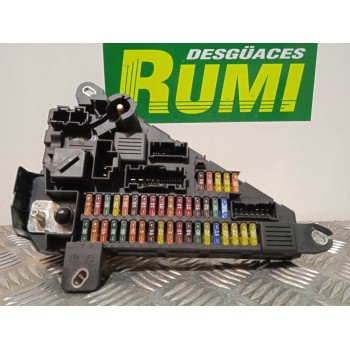 Recambio de caja reles / fusibles para bmw serie 5 berlina (e60) 530d referencia OEM IAM 913883001 9138830 518956057
