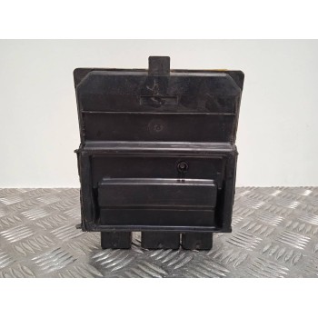 Recambio de centralita motor uce para dacia logan ambiance referencia OEM IAM 8200513058  