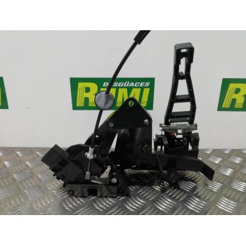 Recambio de cerradura puerta trasera derecha para ford focus berlina (cap) ambiente (d) referencia OEM IAM 924033200 41784112 