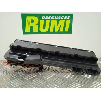 Recambio de caja reles / fusibles para bmw serie 5 berlina (e60) 530d referencia OEM IAM 61146957330 6114695733002 695733002