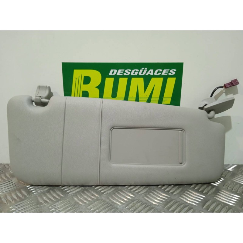 Recambio de parasol derecho para bmw serie 5 berlina (e60) 530d referencia OEM IAM 7066650  