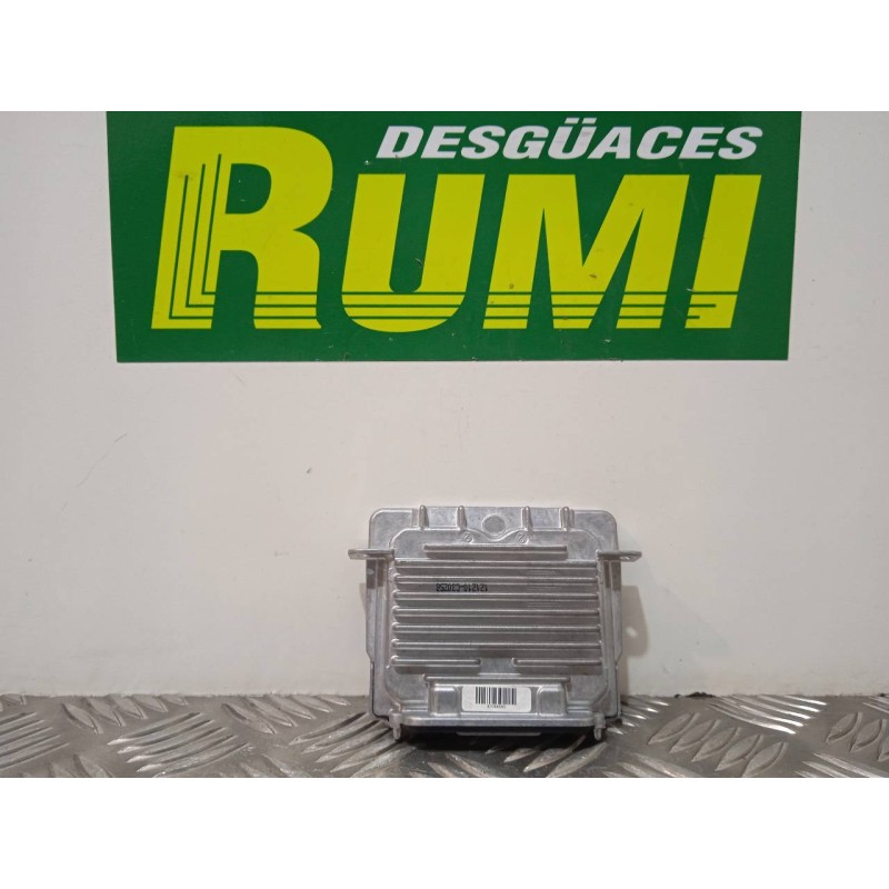 Recambio de centralita faros xenon para ford c-max titanium referencia OEM IAM 89089352  
