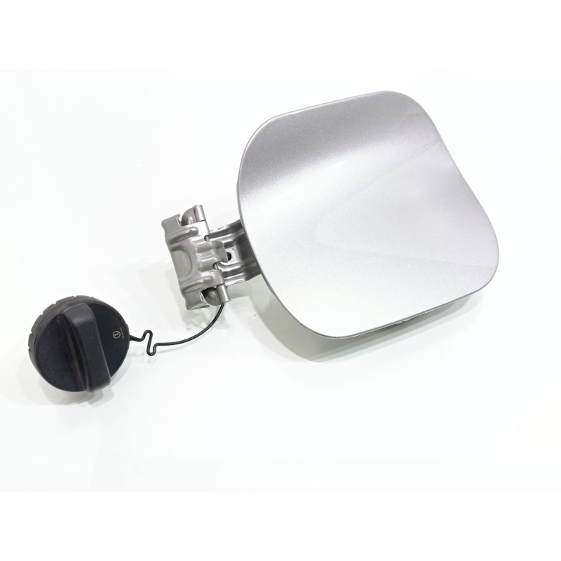 Recambio de tapa exterior combustible para toyota c-hr hybrid active referencia OEM IAM   