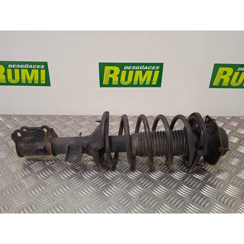 Recambio de amortiguador delantero derecho para hyundai getz (tb) 1.1 básico referencia OEM IAM   