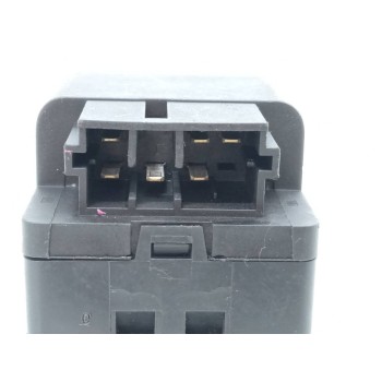 Recambio de mando elevalunas delantero izquierdo para peugeot 206 berlina 1.9 diesel referencia OEM IAM   