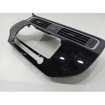 Recambio de aireador central para kia rio concept referencia OEM IAM 974101WAA0  